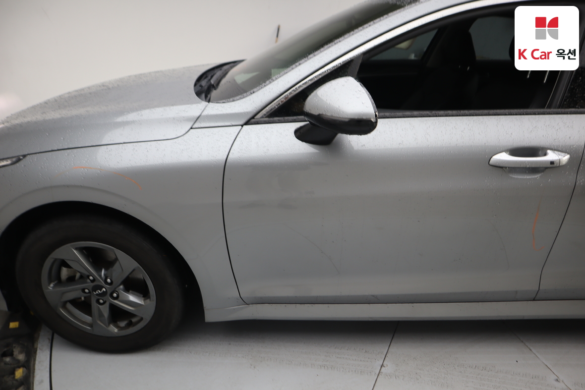 Kia K5 - 35
