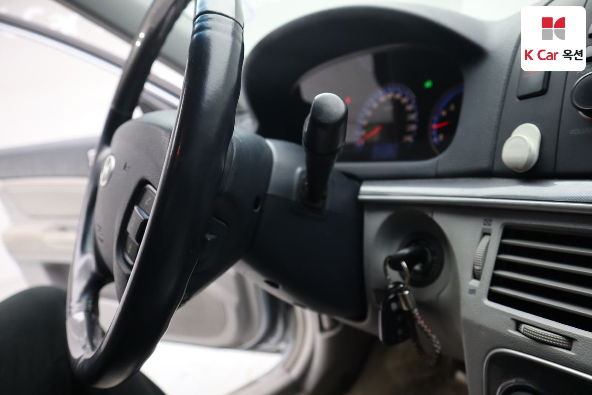 Hyundai Sonata 2006 - Image 11