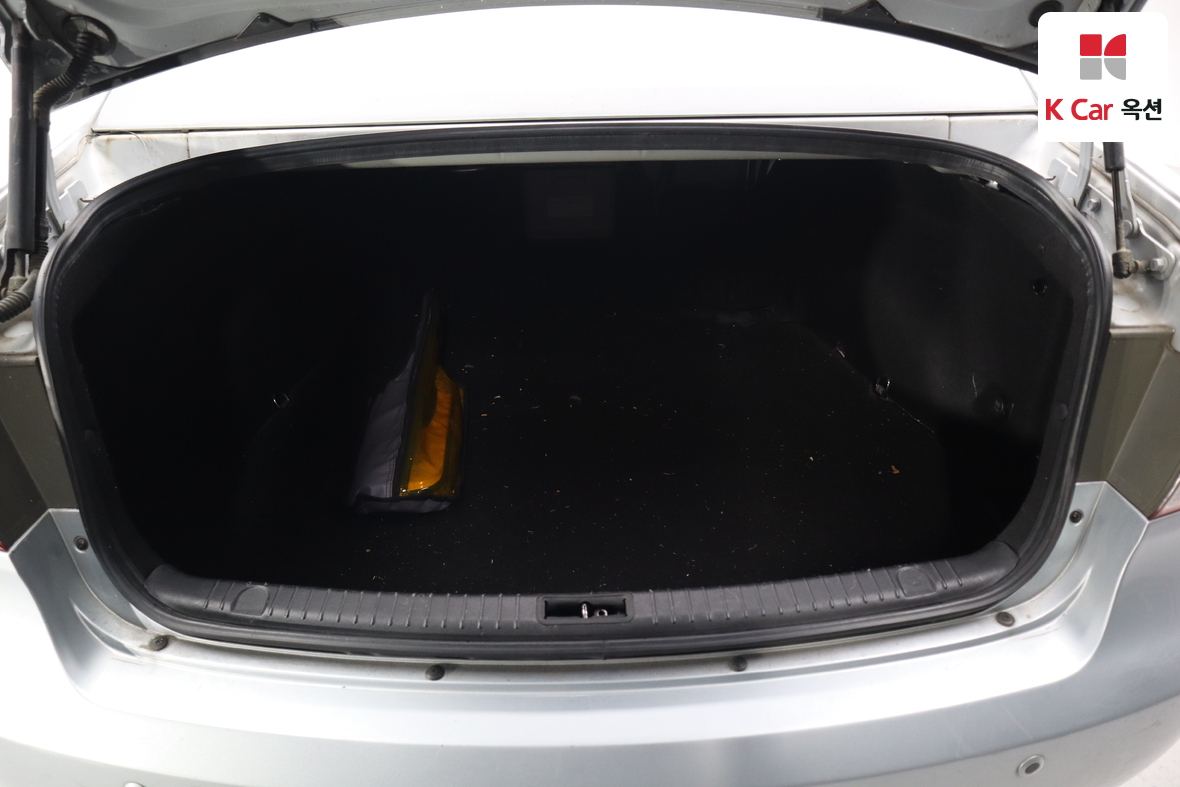 Hyundai Sonata 2006 - Image 23