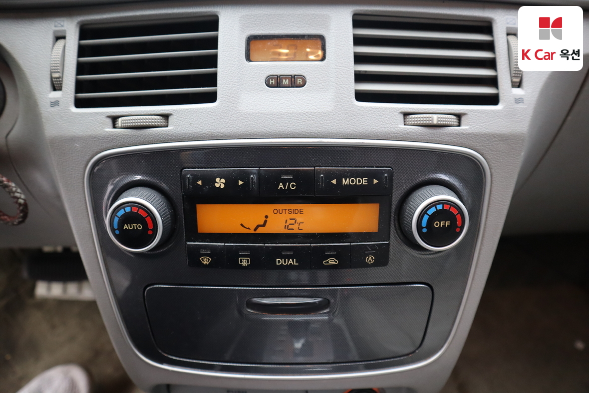 Hyundai Sonata 2006 - Image 14