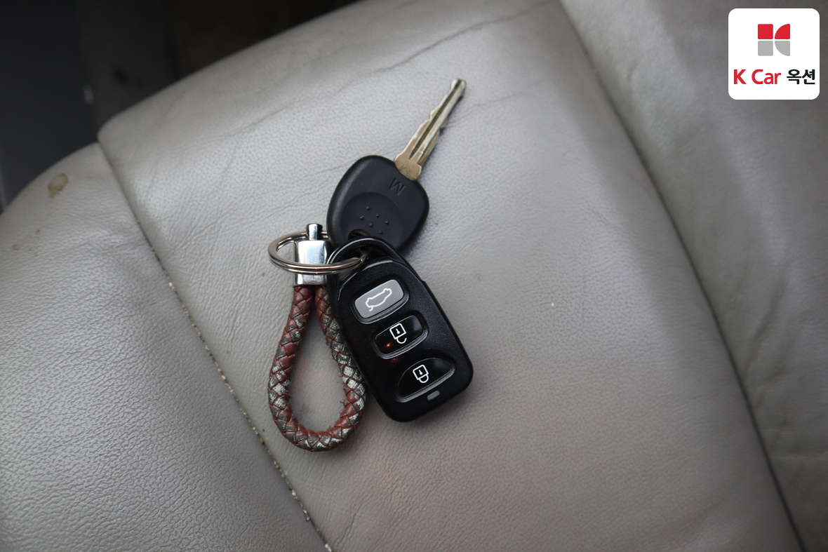 Hyundai Sonata 2006 - Image 16