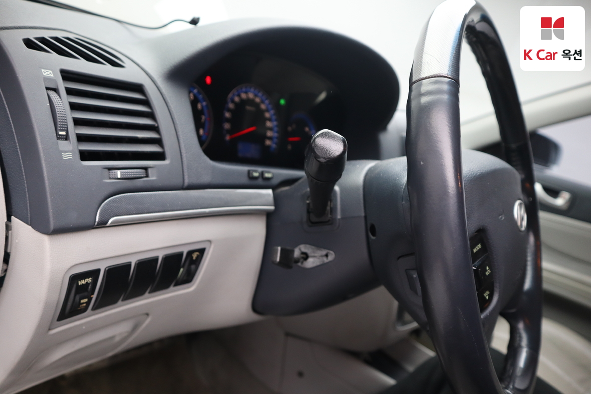 Hyundai Sonata 2006 - Image 9