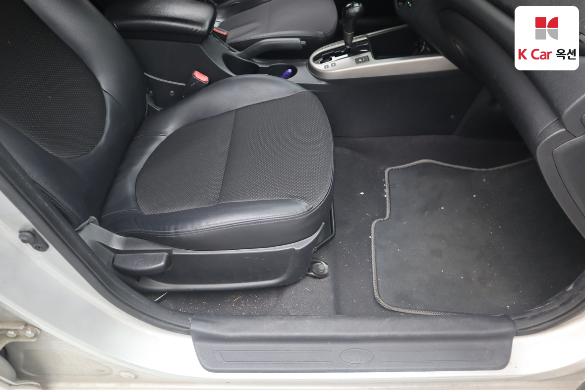 Kia Forte 2009 - Image 27