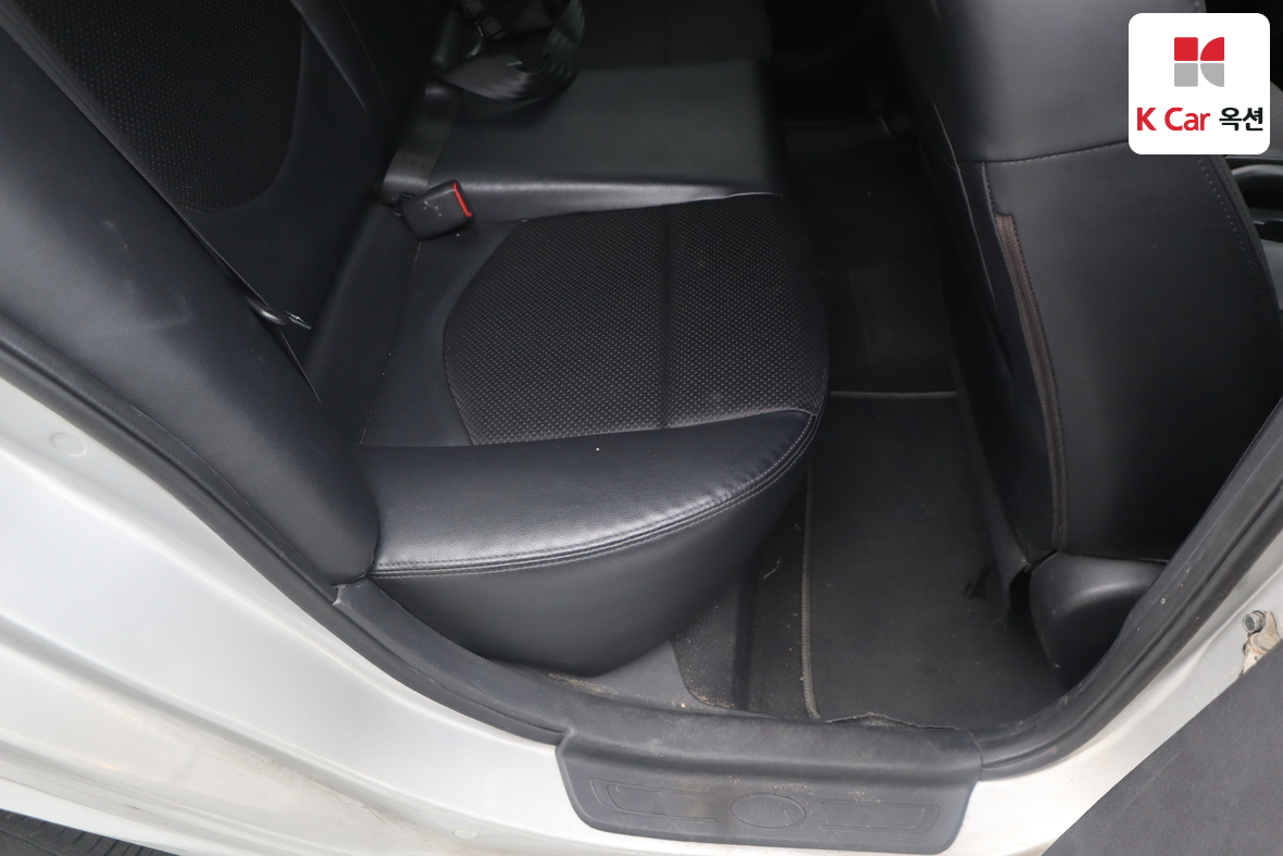 Kia Forte 2009 - Image 25