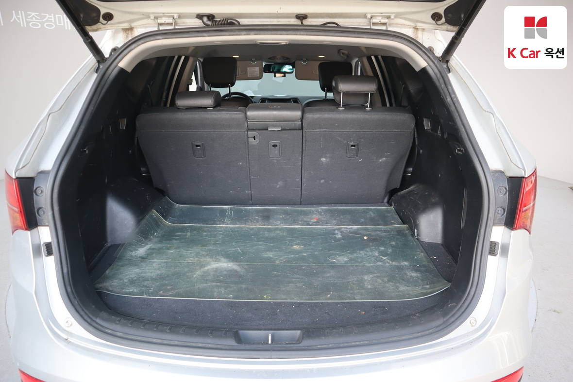 Hyundai Santa Fe 2015 - Image 24