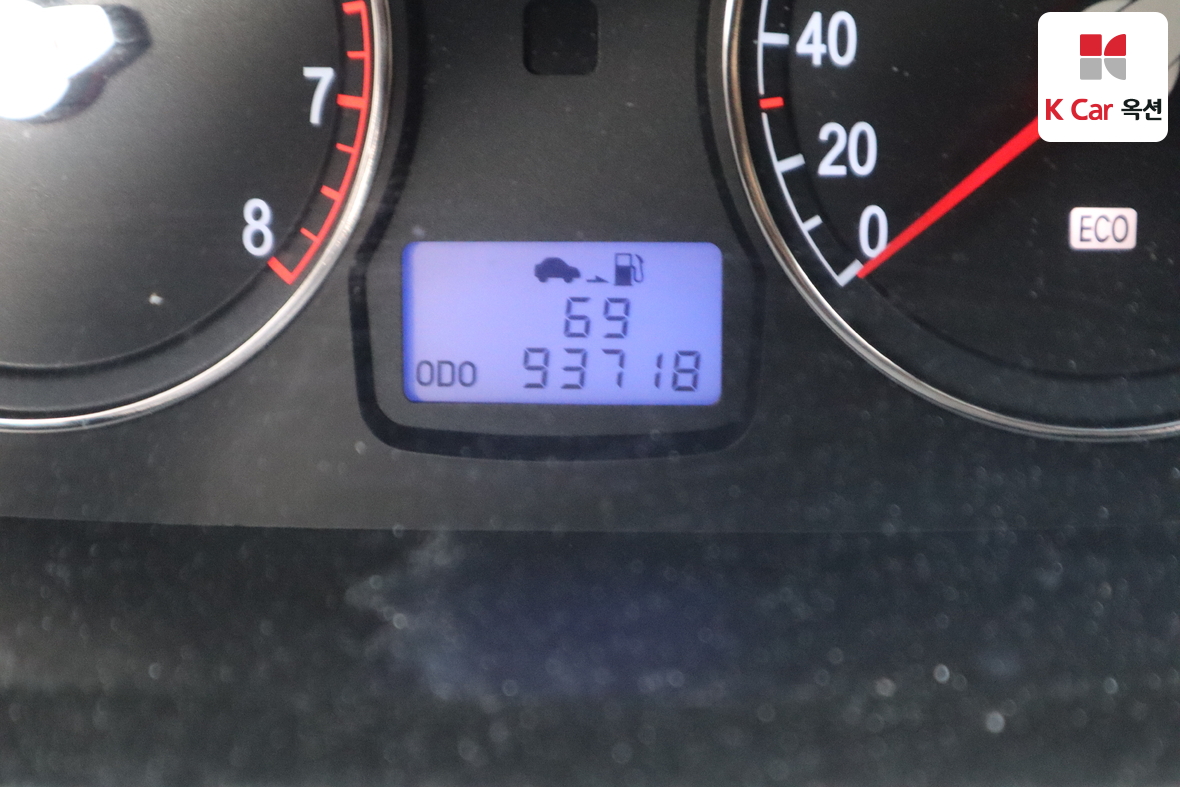 هيونداي جرانجر 2010 - صورة 4