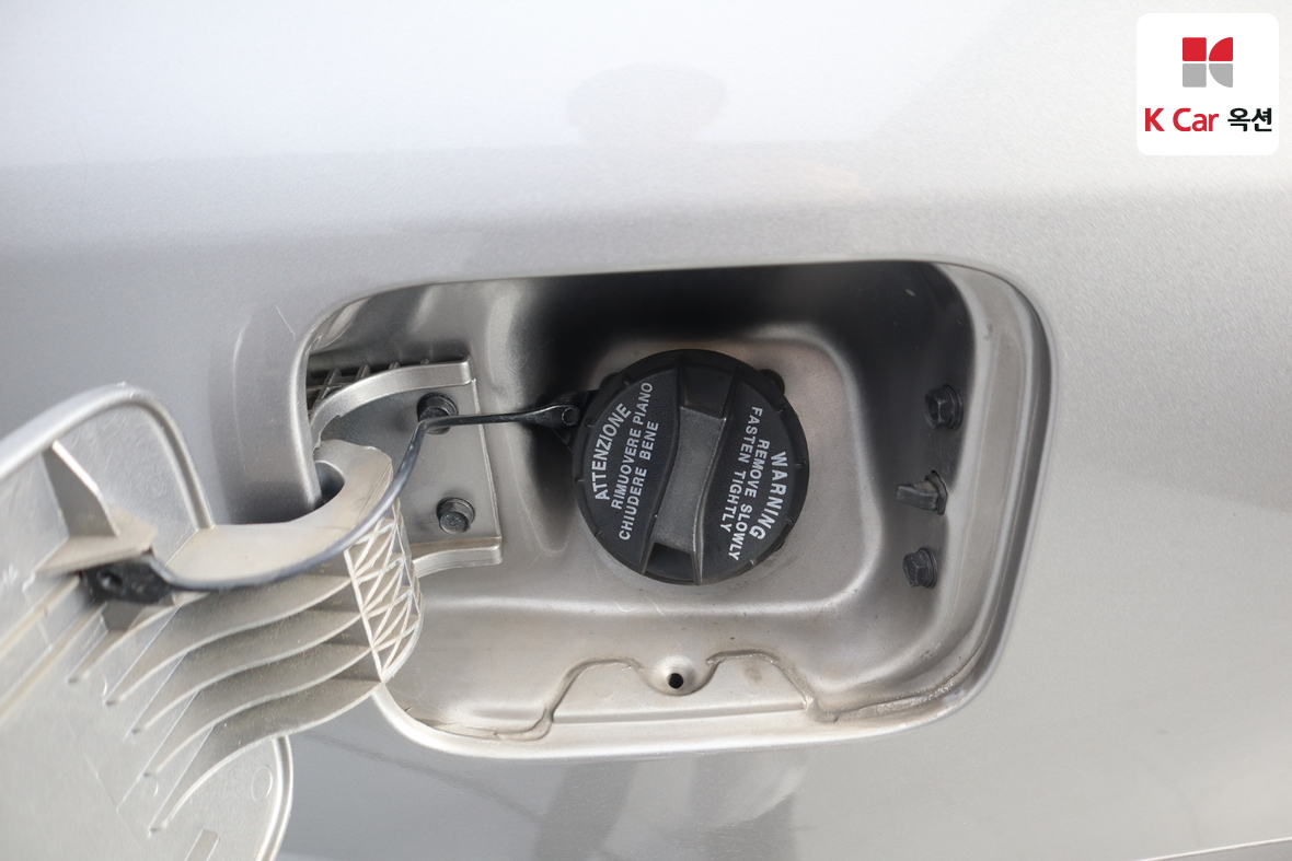 هيونداي جرانجر 2010 - صورة 25