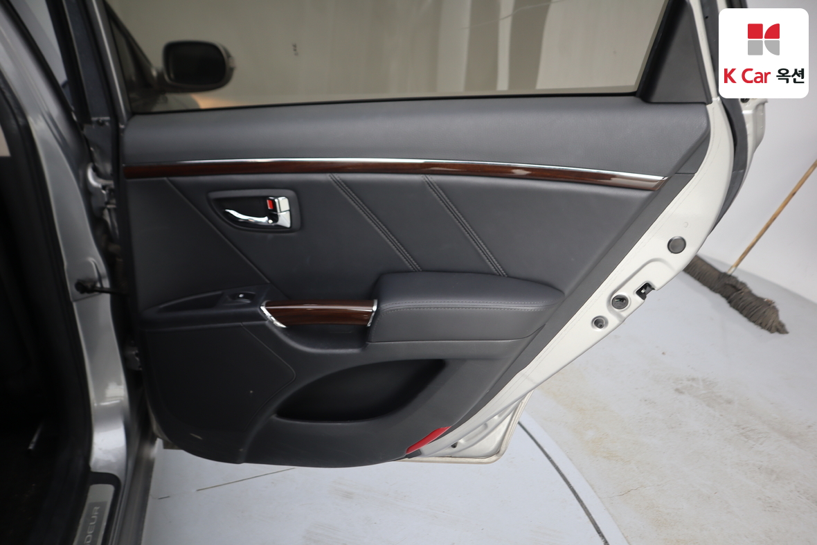 هيونداي جرانجر 2010 - صورة 27