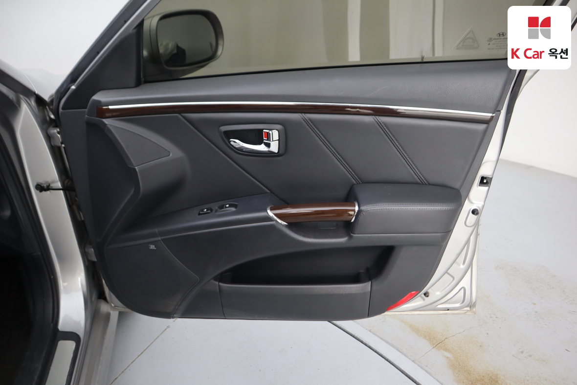 هيونداي جرانجر 2010 - صورة 29