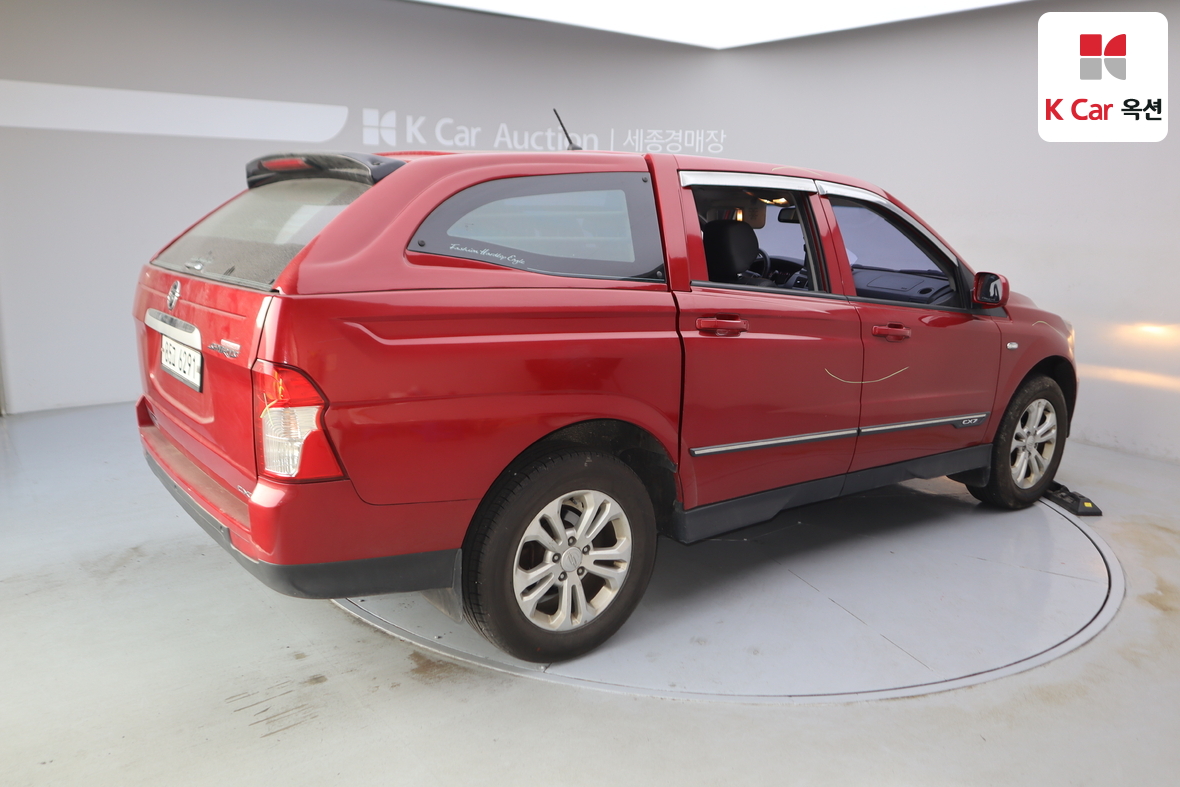 KG Mobility Korando Sports 2015 - Image 2