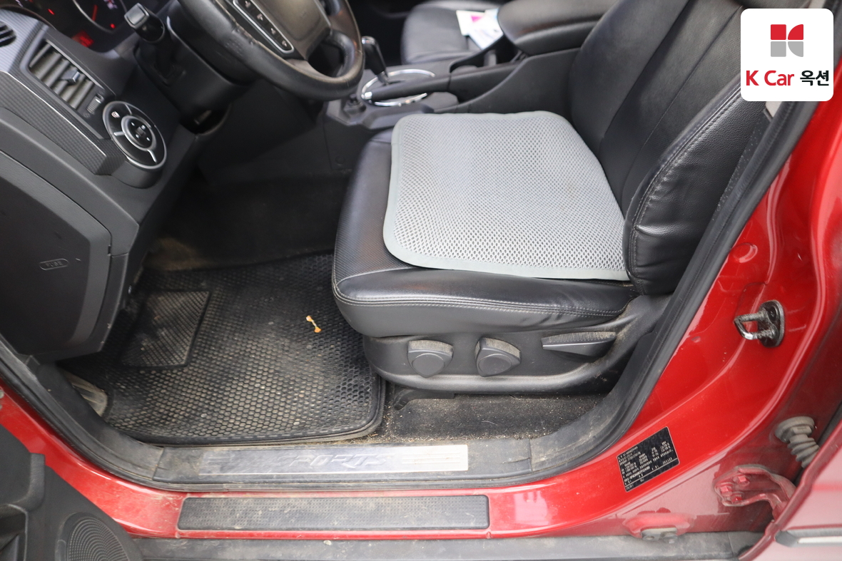 KG Mobility Korando Sports 2015 - Image 20