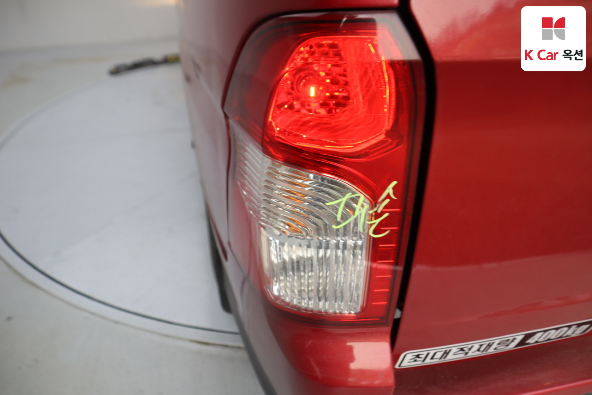 KG Mobility Korando Sports 2015 - Image 45