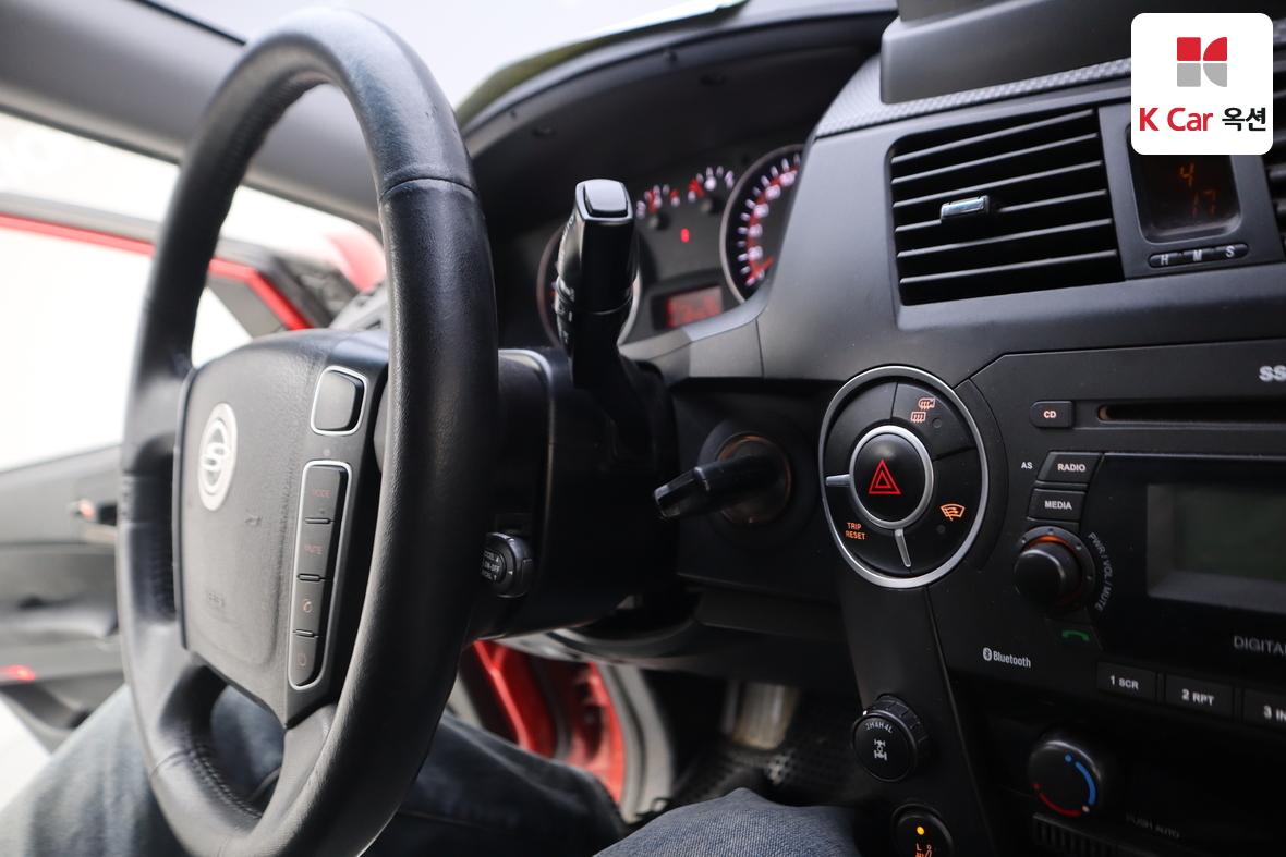 KG Mobility Korando Sports 2015 - Image 11