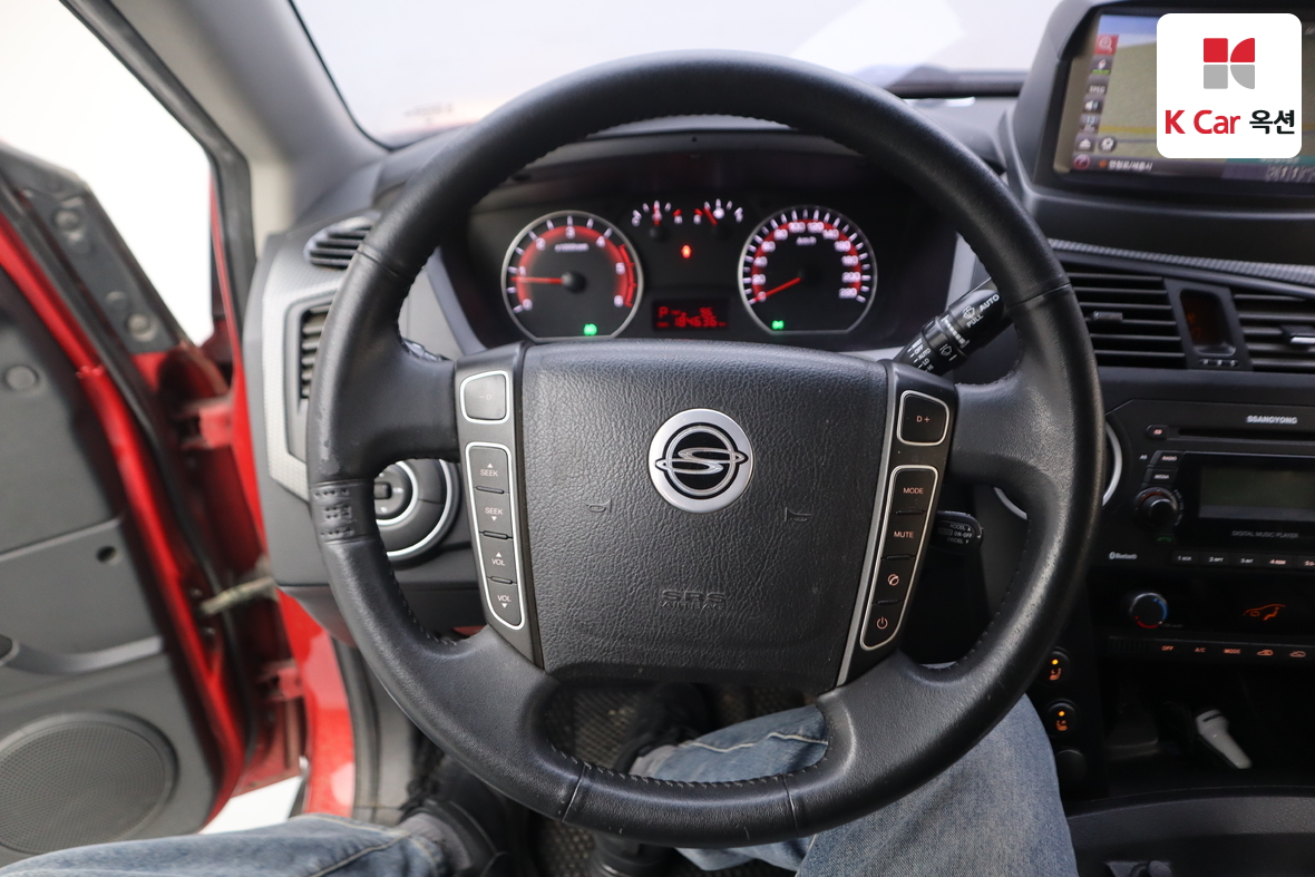 KG Mobility Korando Sports 2015 - Image 10