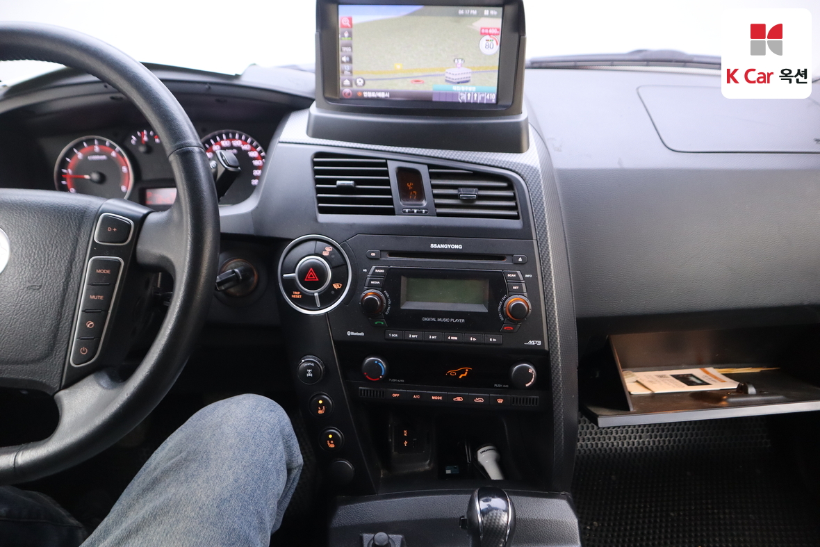 KG Mobility Korando Sports 2015 - Image 6