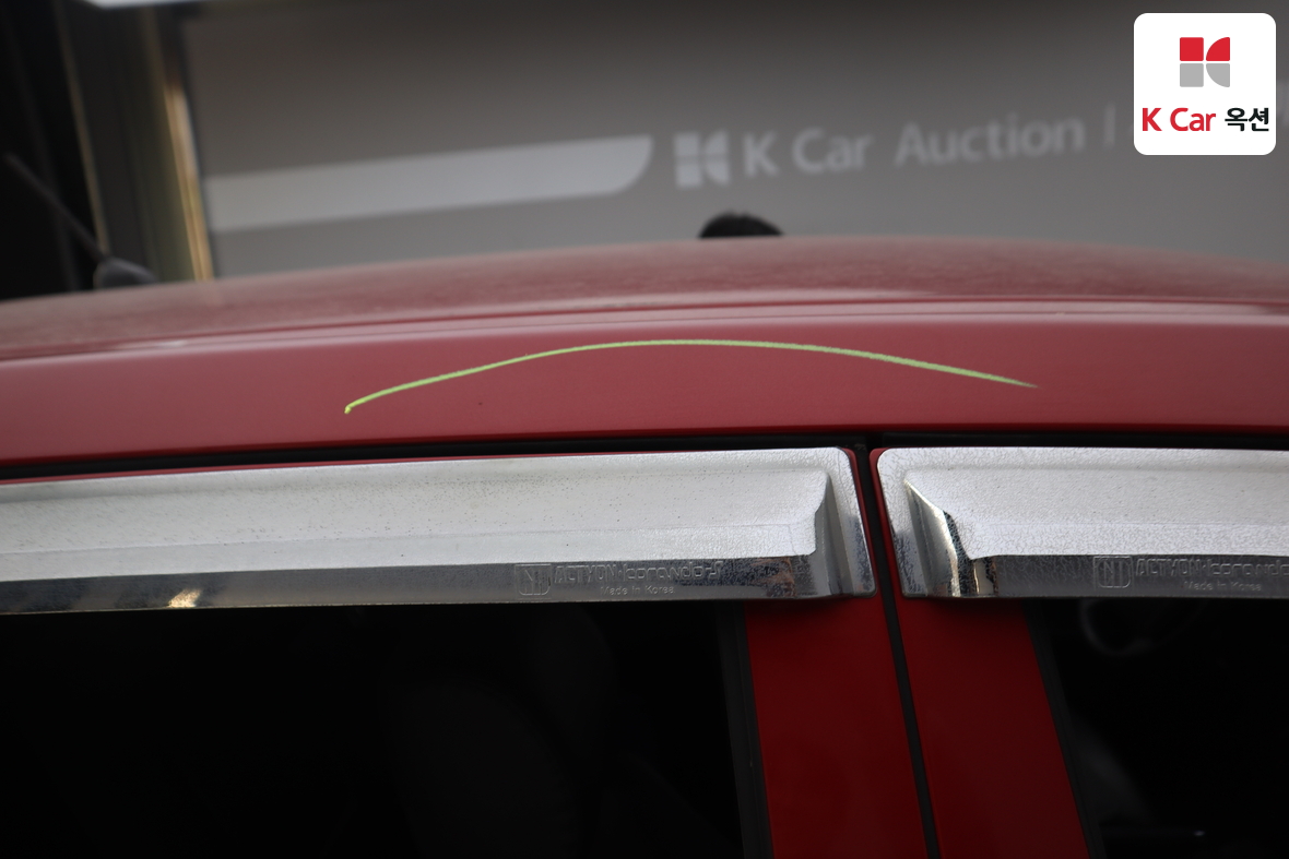 KG Mobility Korando Sports 2015 - Image 37