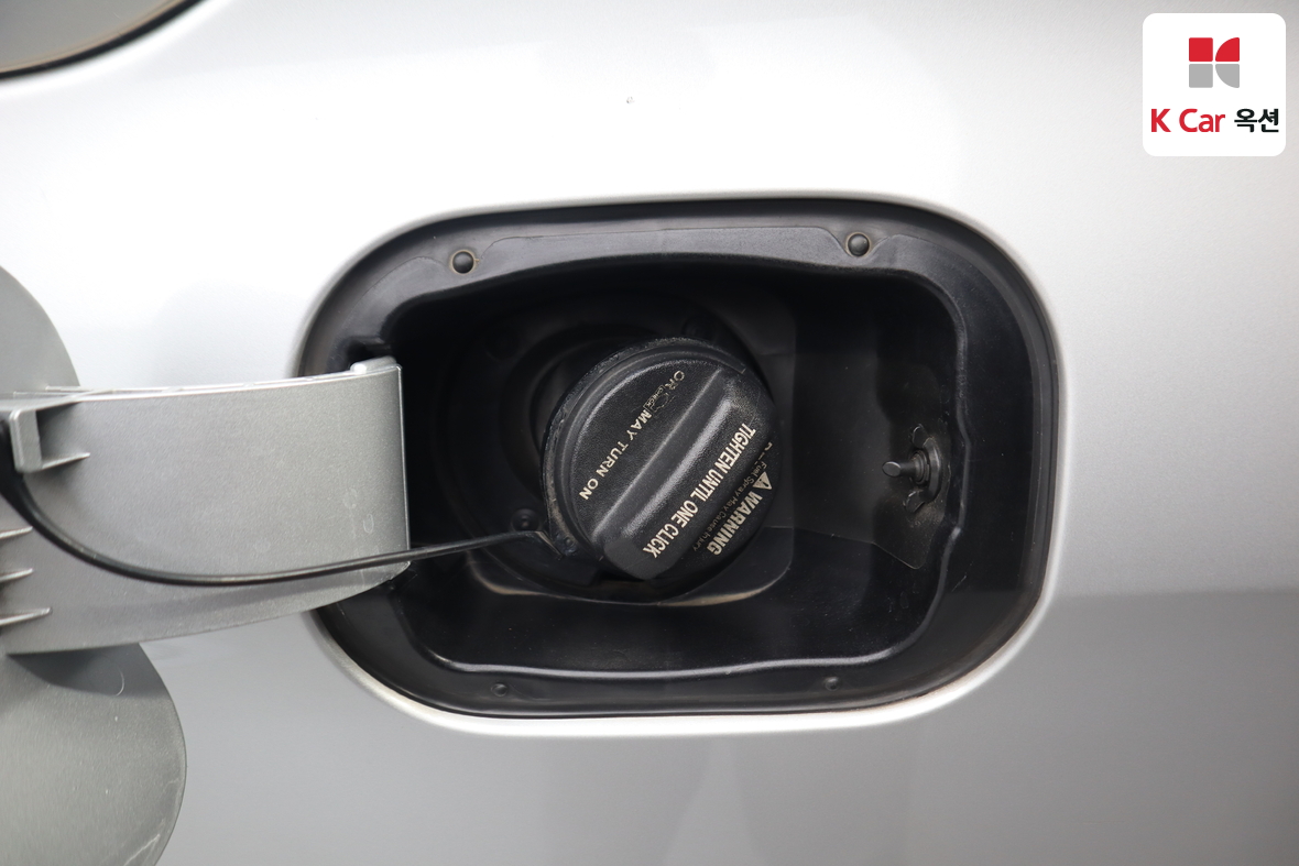 جينيسيس G80 2017 - صورة 24