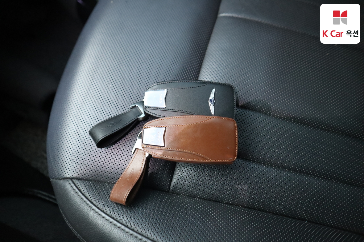 جينيسيس G80 2017 - صورة 17