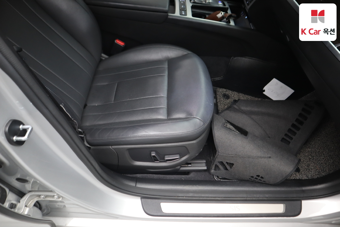 جينيسيس G80 2017 - صورة 29