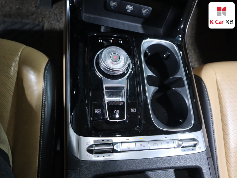 كيا - كارنفال - Image 16