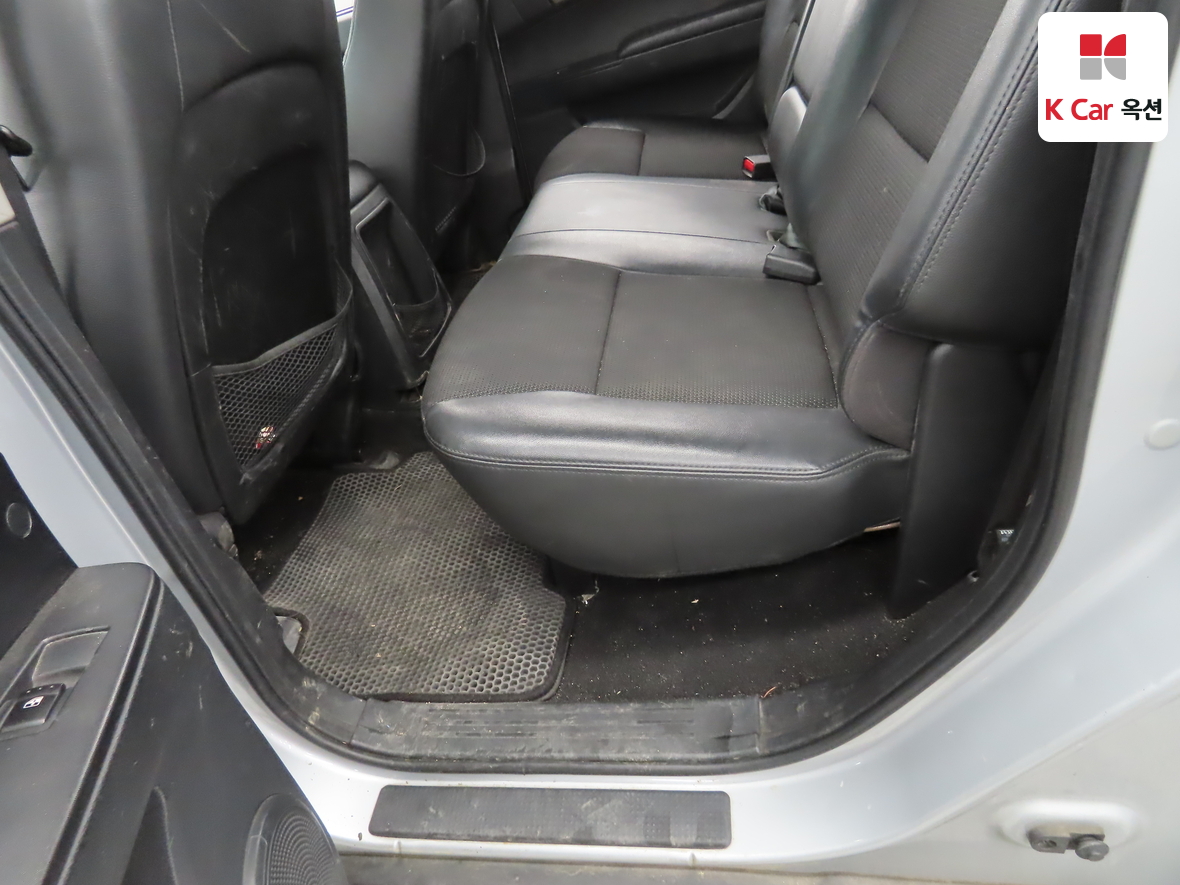 سانج يونج كوراندو سبورت 2012 - صورة 24