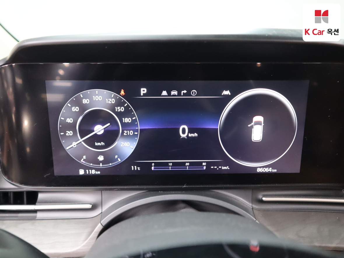 كيا كارنيفال 2023 - صورة 5