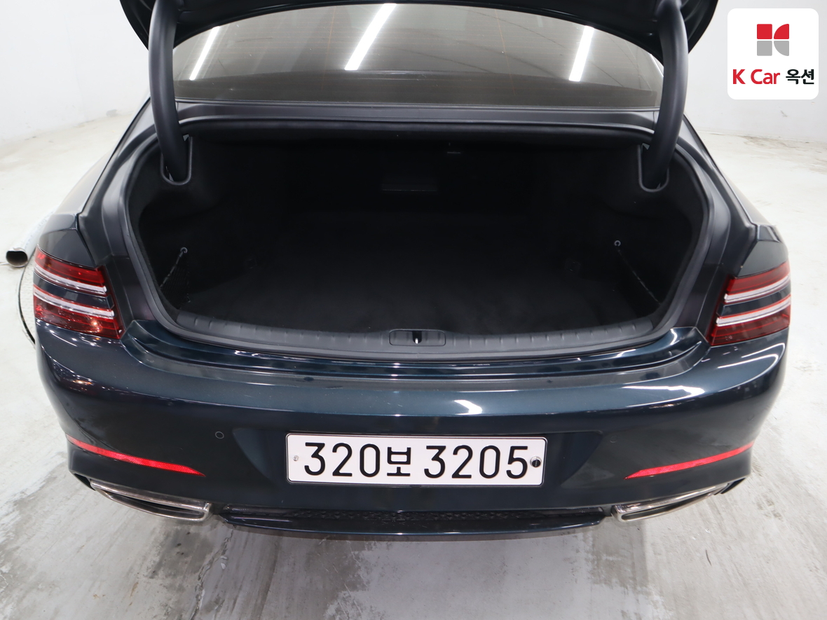 Hyundai Genesis G80 2021 - Image 24