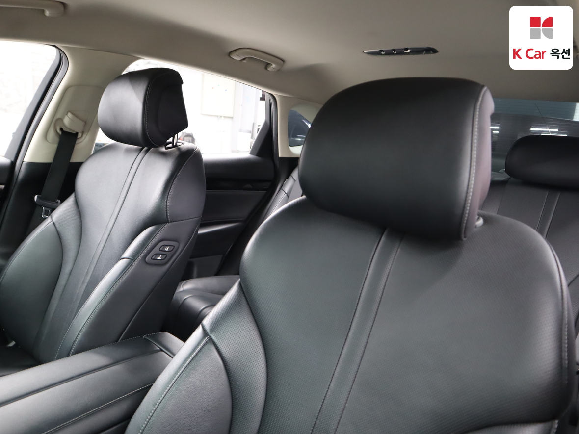 Hyundai Genesis G80 2021 - Image 19