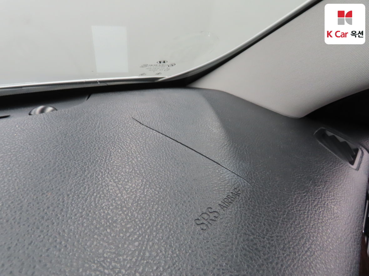 Hyundai Genesis 2008 - Image 18