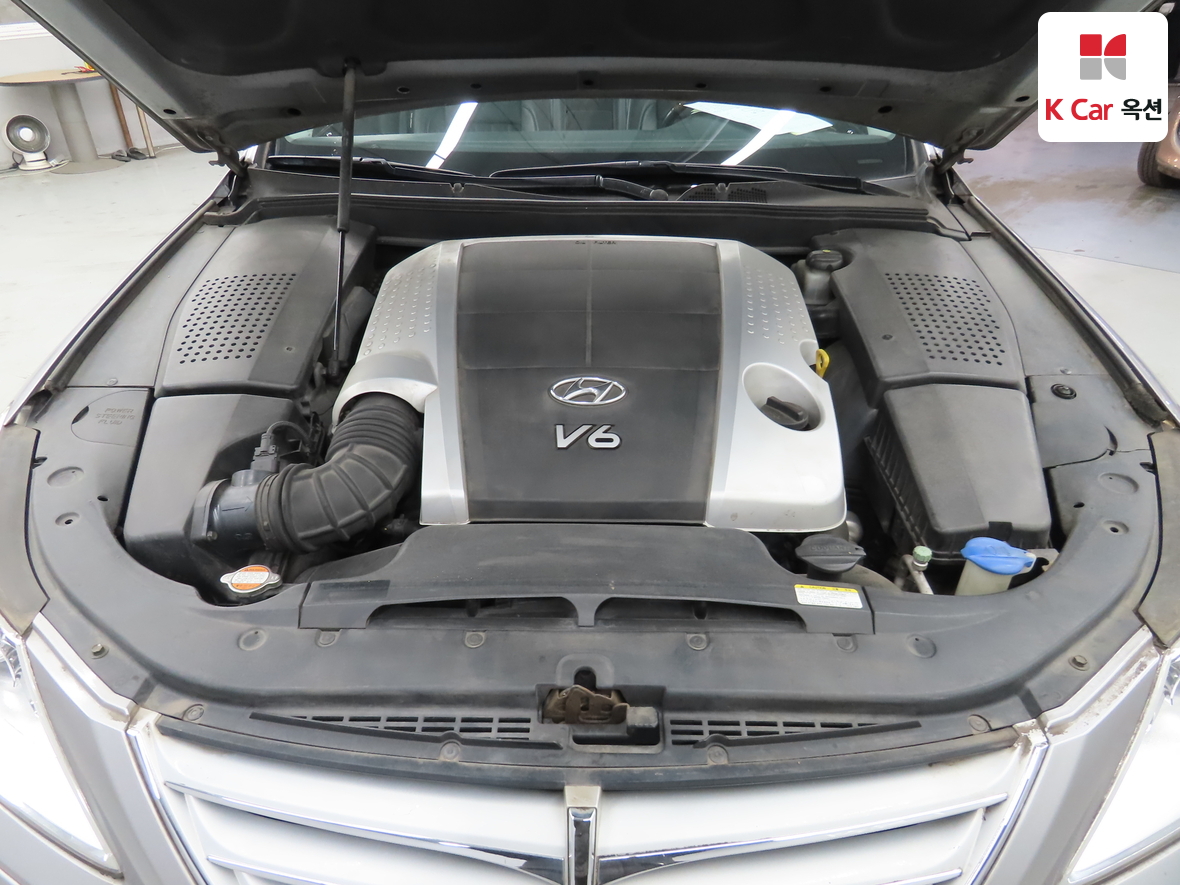 Hyundai Genesis 2008 - Image 31