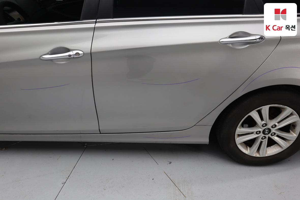 Hyundai Sonata 2010 - Image 36