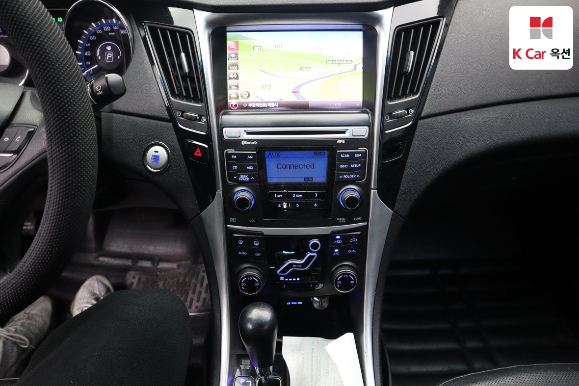 Hyundai Sonata 2010 - Image 6