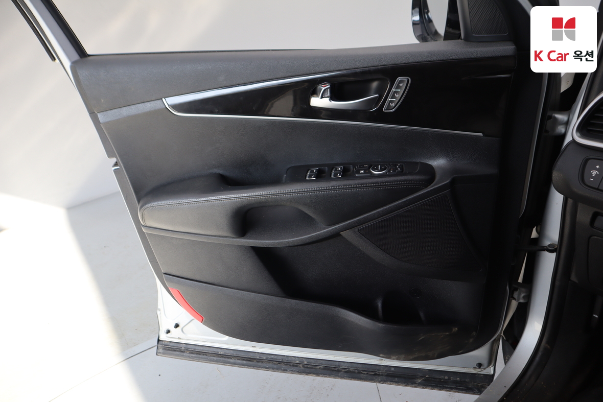 Kia Sorento 2015 - Image 8