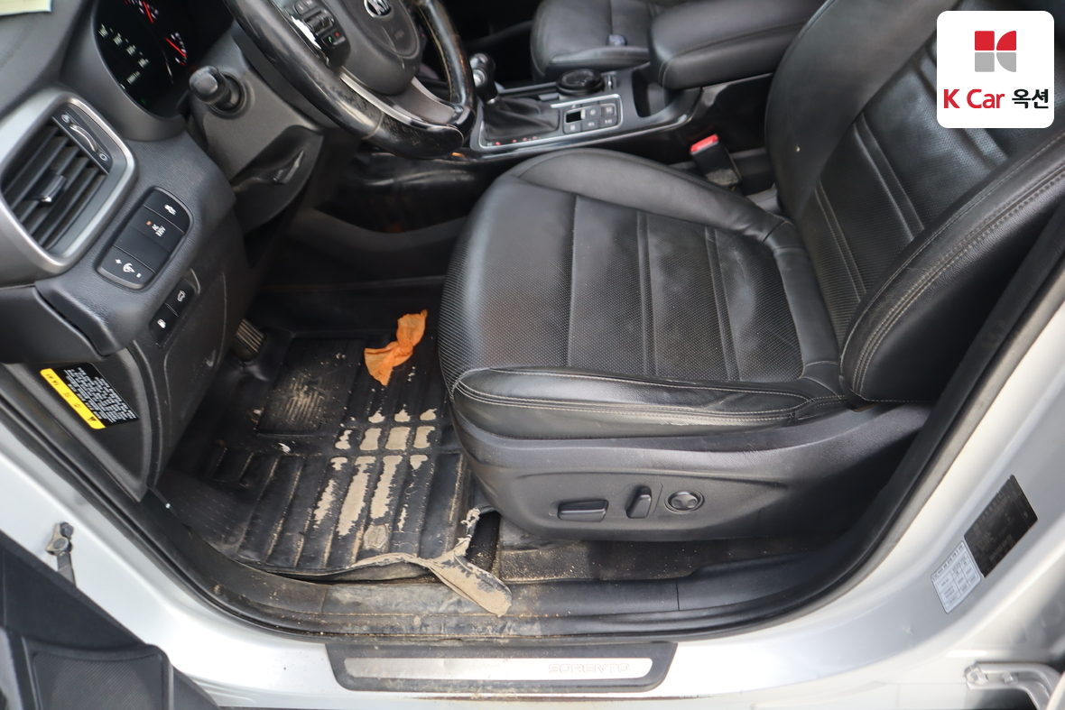 Kia Sorento 2015 - Image 19