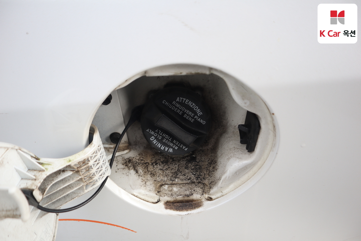 Kia K3 2013 - Image 22