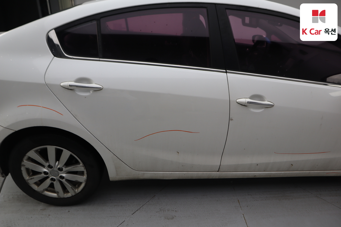 Kia K3 2013 - Image 40