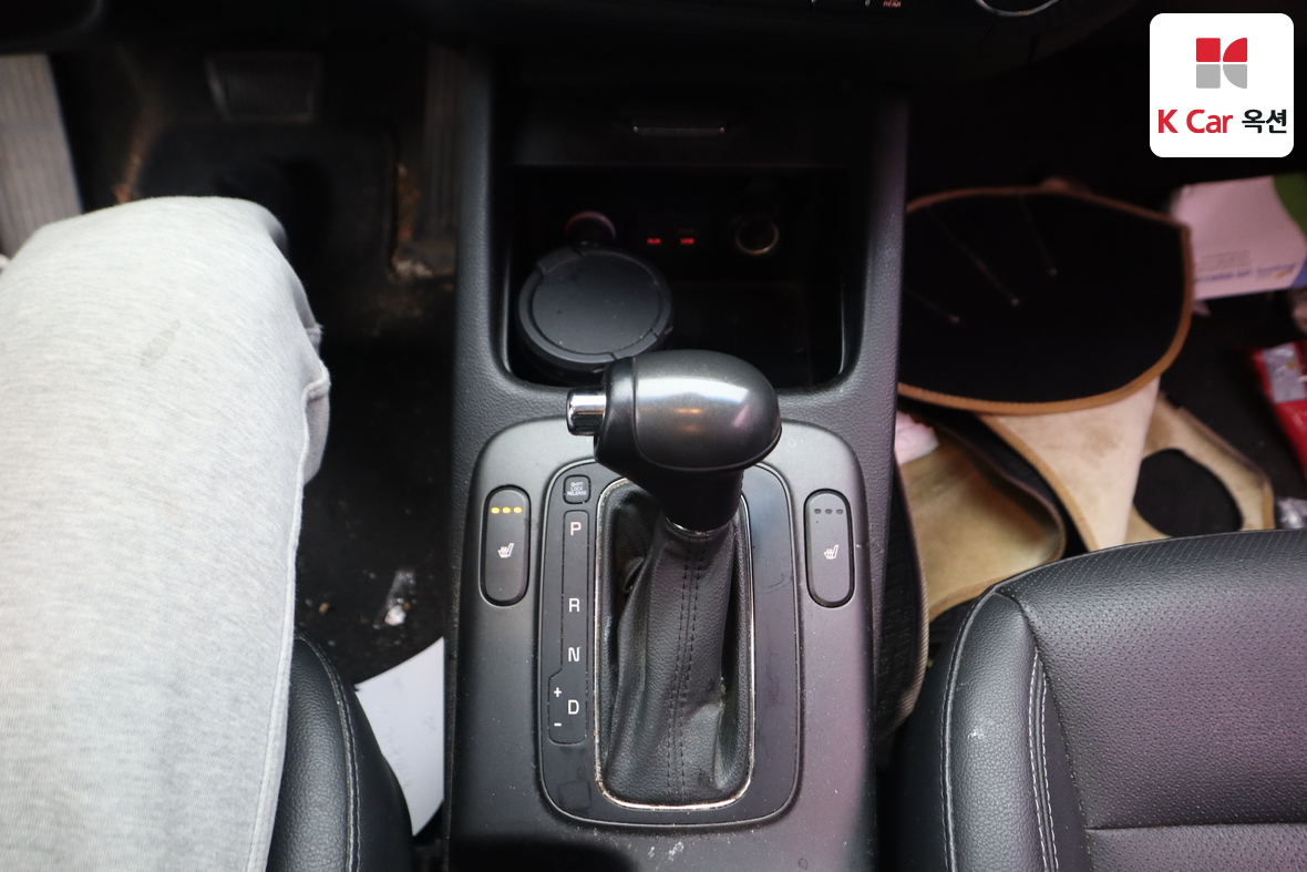 Kia K3 2013 - Image 15