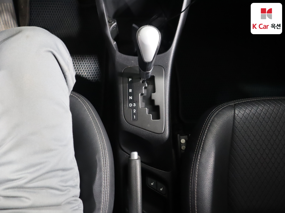 Kia Morning 2013 - Image 17