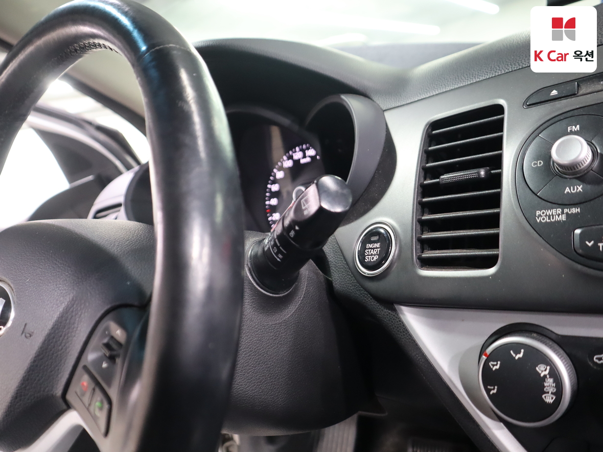 Kia Morning 2013 - Image 11