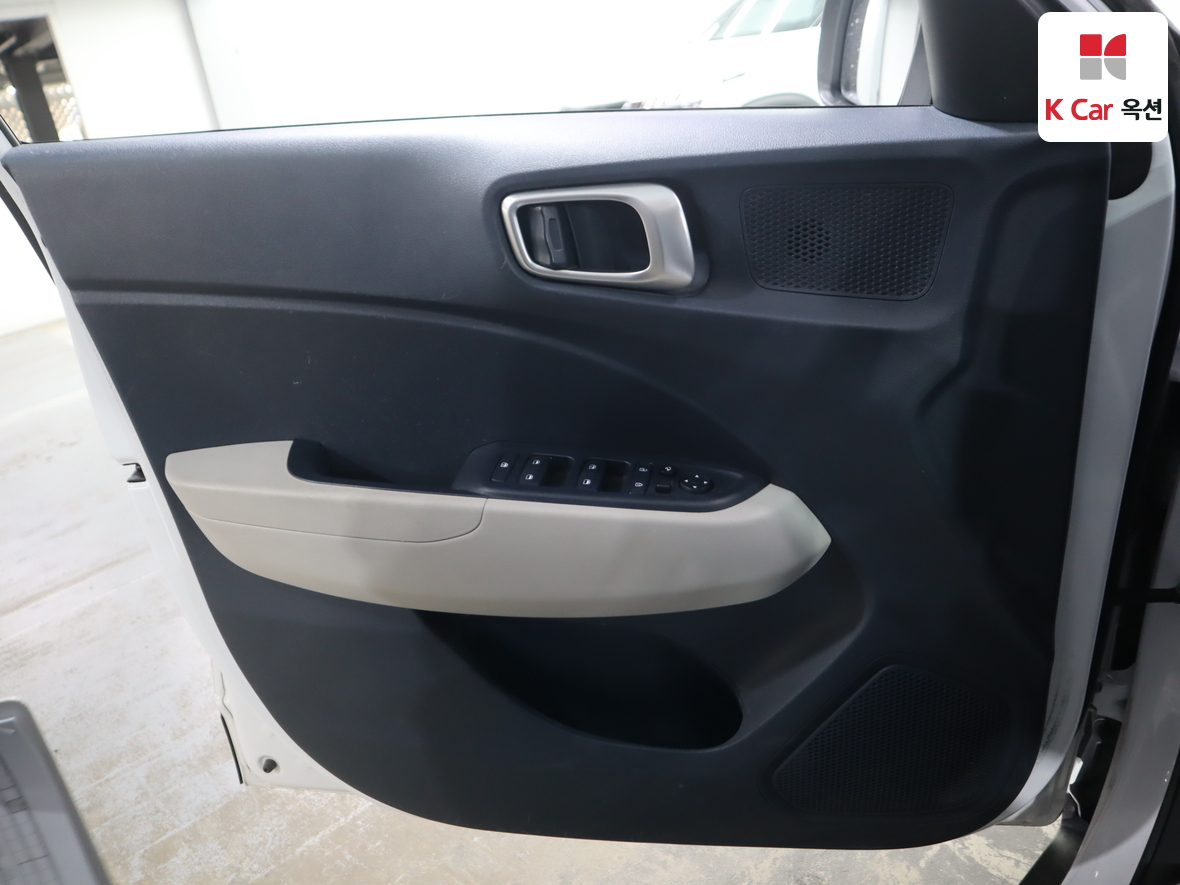 Hyundai Venue 2021 - Image 8