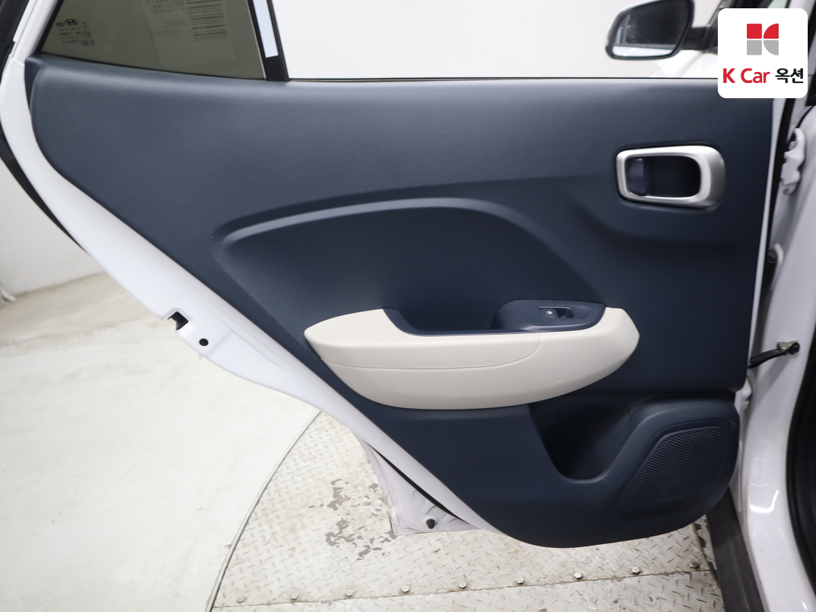 Hyundai Venue 2021 - Image 23