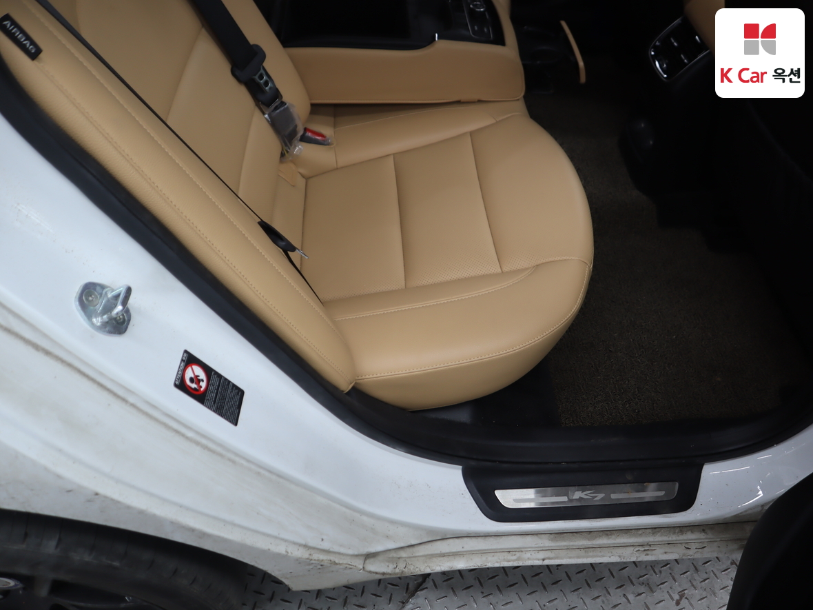 Kia K7 2020 - Image 31