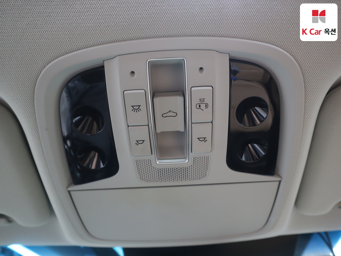 Kia K7 2020 - Image 12