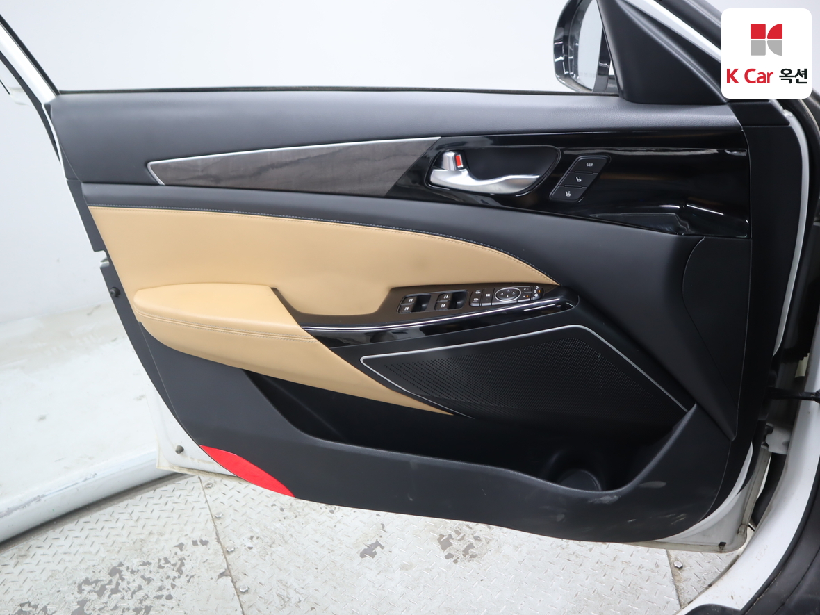 Kia K7 2020 - Image 8