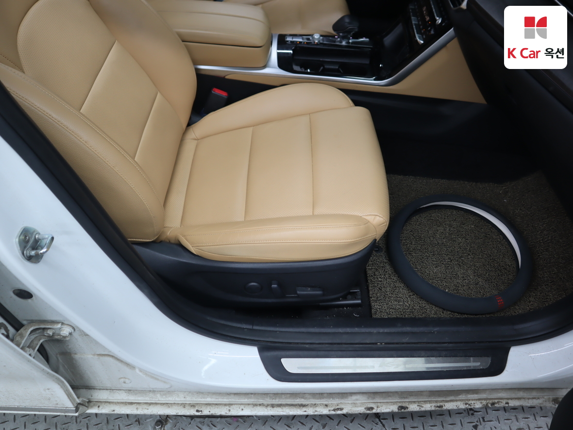 Kia K7 2020 - Image 33