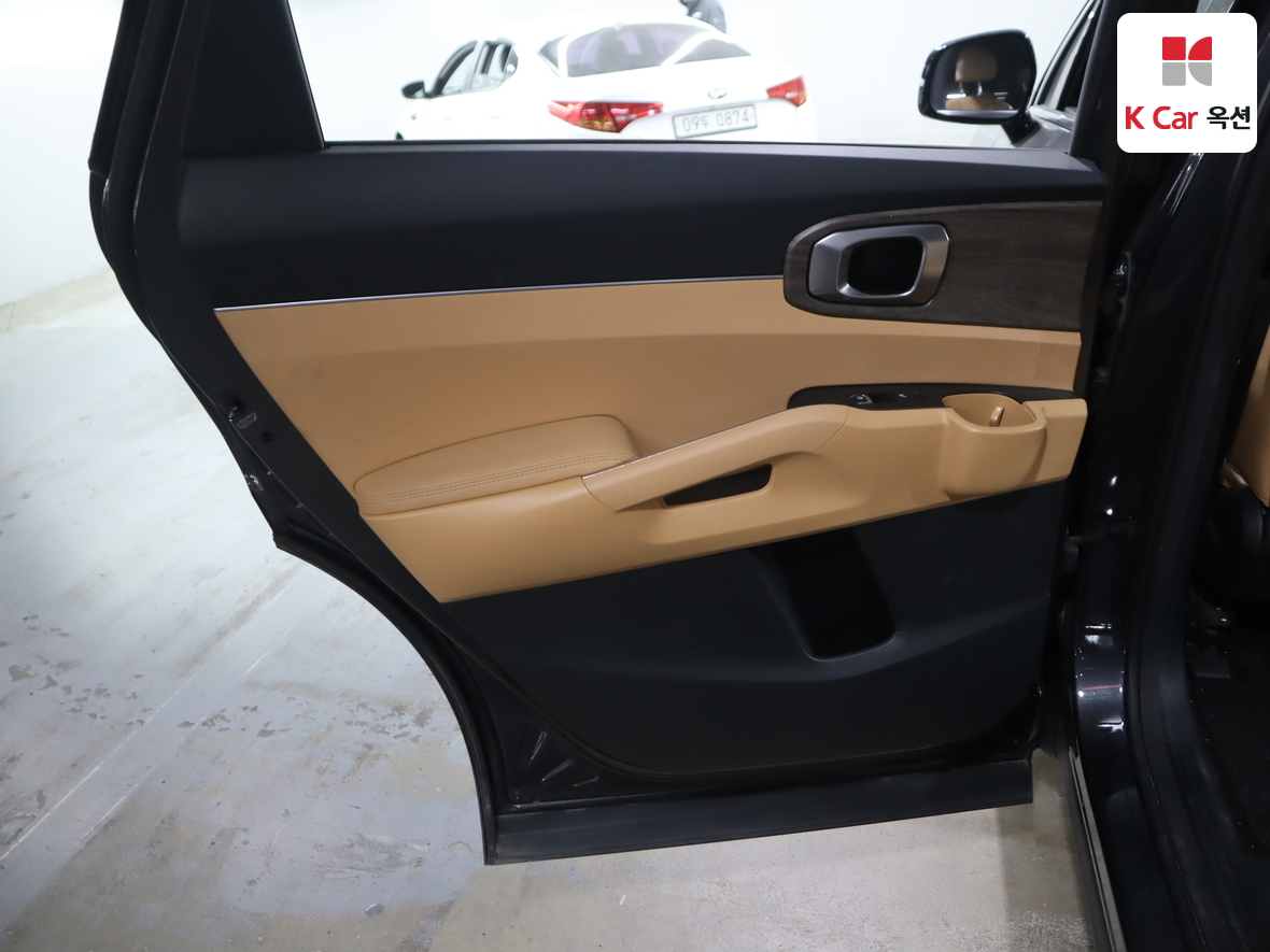 Kia Sorento 2022 - Image 23