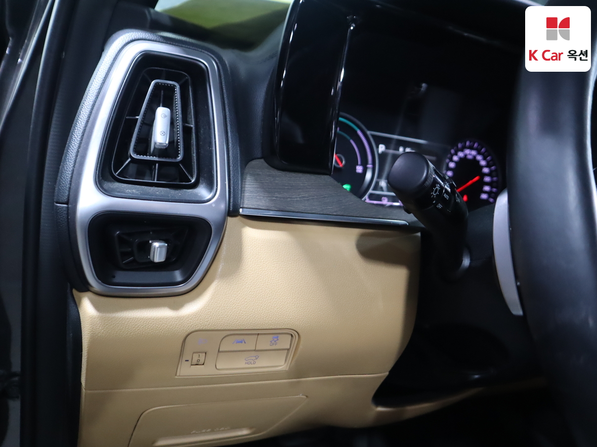 Kia Sorento 2022 - Image 9