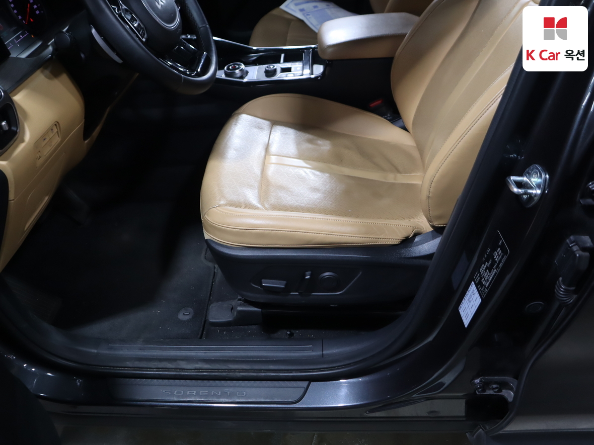 Kia Sorento 2022 - Image 19