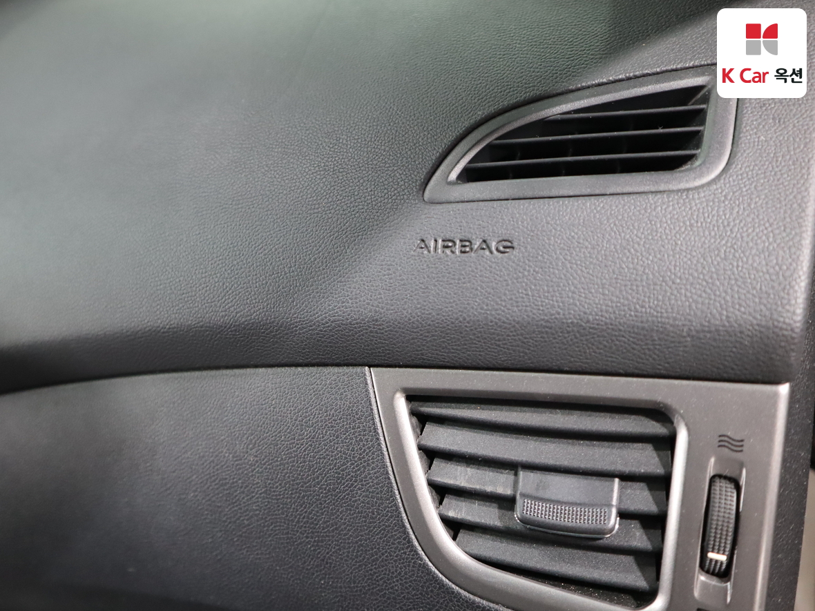 هيونداي إلانترا 2011 - صورة 28