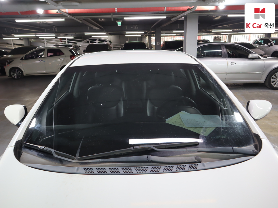 هيونداي إلانترا 2011 - صورة 31